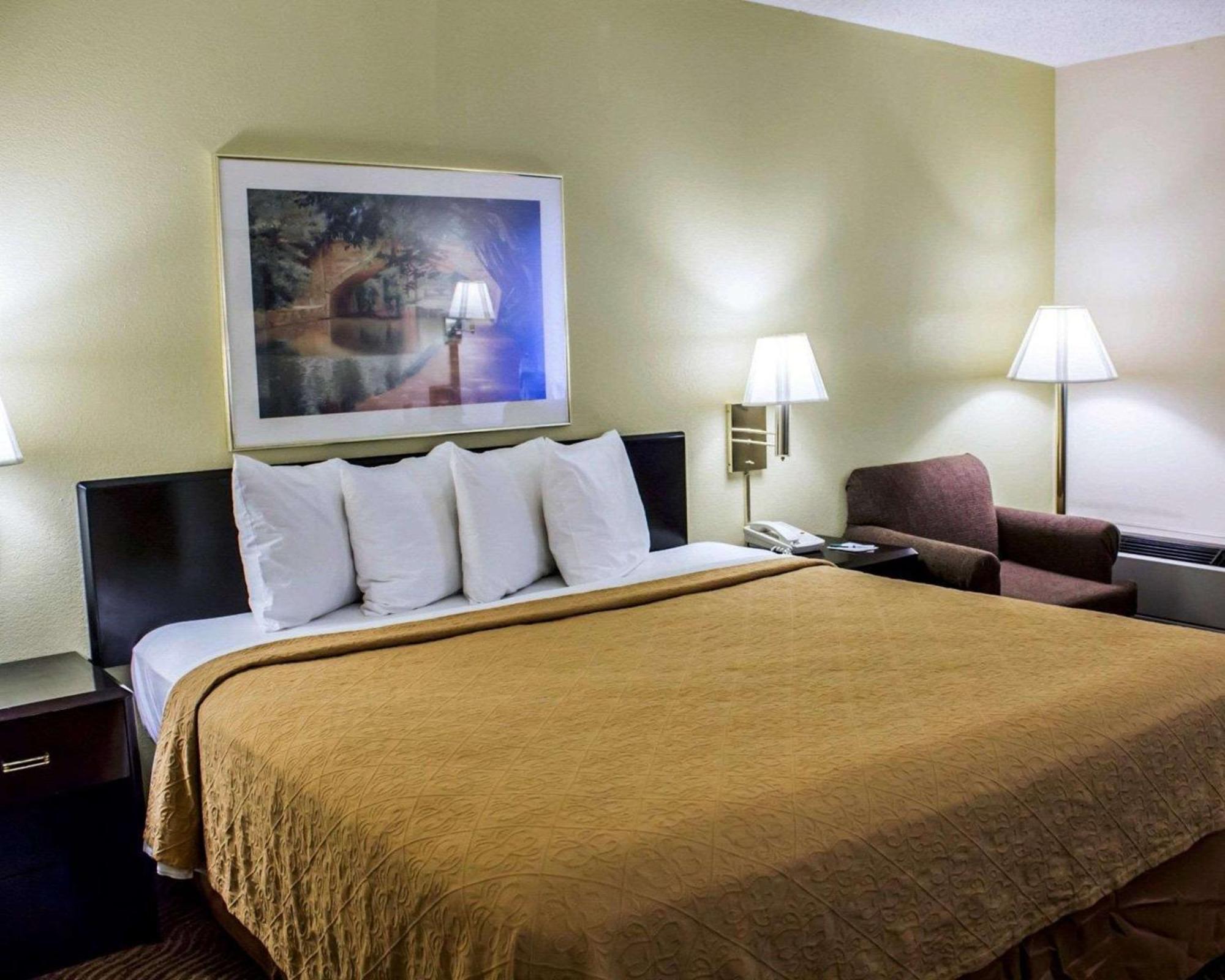 Quality Inn Rocky Mount Dış mekan fotoğraf